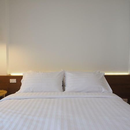 7 Days Asleep Hotel Csiangmaj Kültér fotó